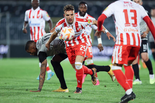 "AKO U MEĐUVREMENU OSVOJIMO KUP": Strahinja Eraković ima važnu poruku za Delije!