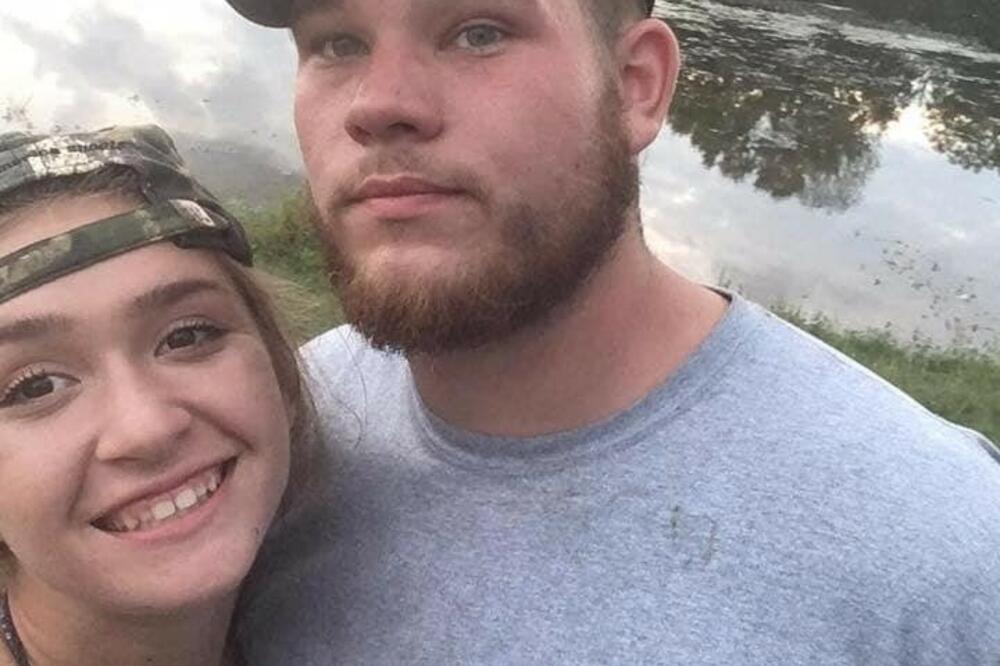 DEVOJKA UMRLA NA PROZORU HOTELSKE SOBE: Njen dečko nije mogao ni da sluti ŠTA SE DESILO (FOTO)