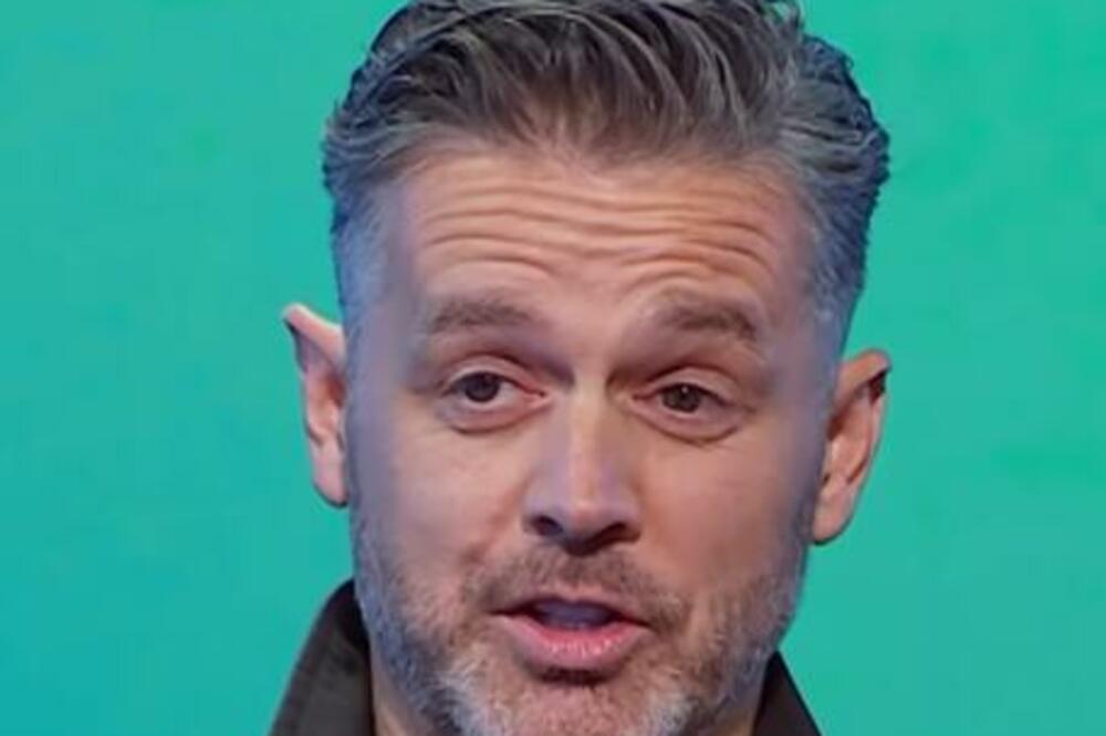 SVETSKI KUVAR PRONAĐEN MRTAV U SVOM STANU: Policija rano jutros upala u stan, oglasila se porodica