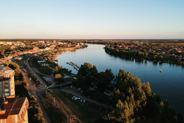 Sremska Mitrovica i njena okolina su IDEALNI ZA PRVOMAJSKI IZLET (FOTO/VIDEO)
