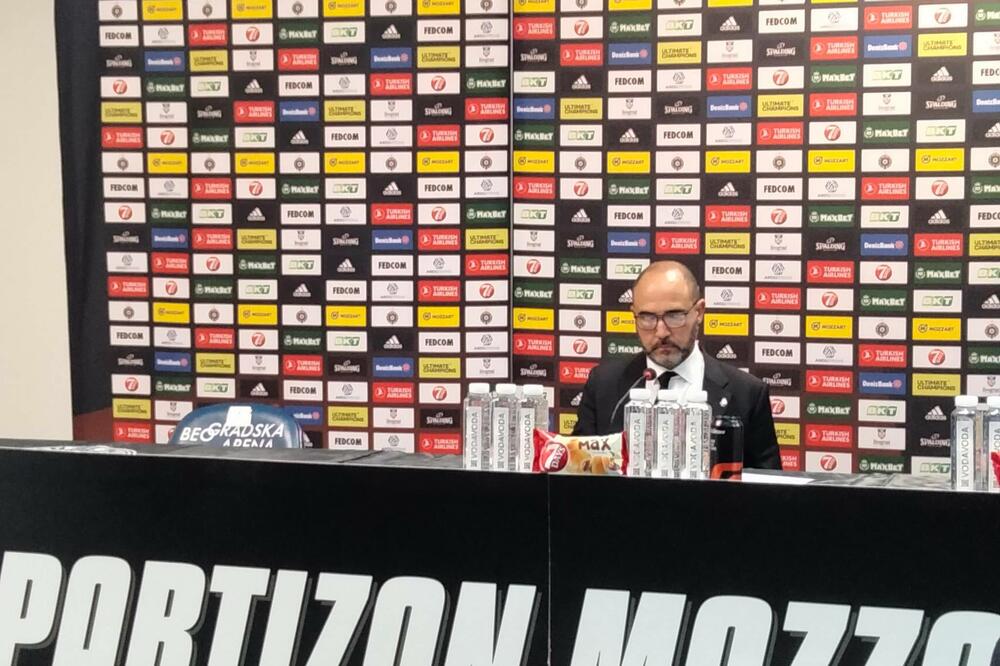 TRENER REALA POHVALIO TRUD SVOJIH IGRAČA: "Nije lako pobediti ovde, moramo mnogo da se pomučimo!" (VIDEO)