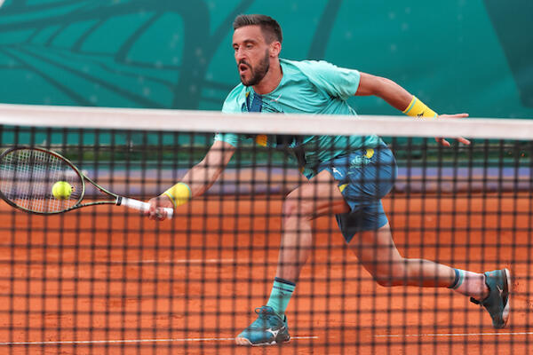 SPORTISTE IZ REGIONA UJEDINILA TUGA: Bosanski teniser poziva ljude da pomognu povređenoj deci! (FOTO)
