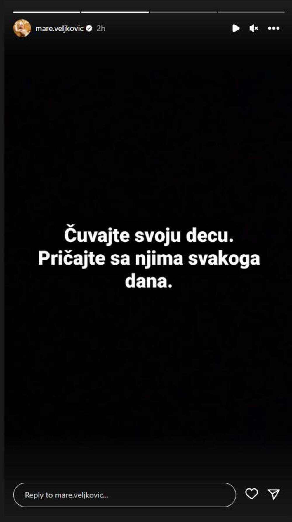 Tragedija koja se dogodila jutros u Osnovnoj školi 'Vladimir Ribnikar' na Vračaru u Beogradu uznemirio je narod.