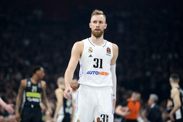 MUSINA PORUKA ZBOG TRAGEDIJE U BEOGRADU: As Reala uputio saušešće i poslao poruku javnosti (FOTO)