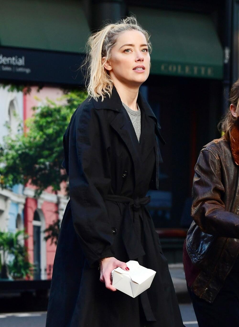 Amber Herd rešila da napusti sve