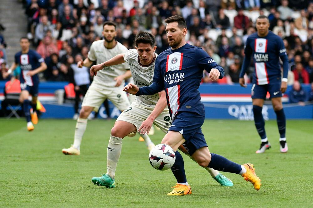 MESIJEV BIVŠI SAIGRAČ BESAN: "Kako možete njemu to da kažete!"