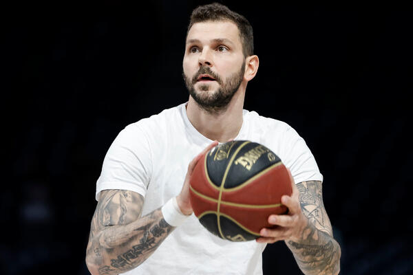 Micov se vratio u Partizan!