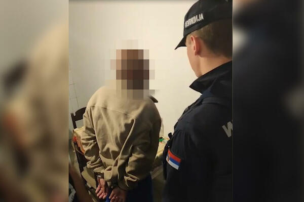 MUNJEVITOM BRZINOM: Snimak hapšenja muškarca iz Leštana koji je pretio MASAKROM (VIDEO)