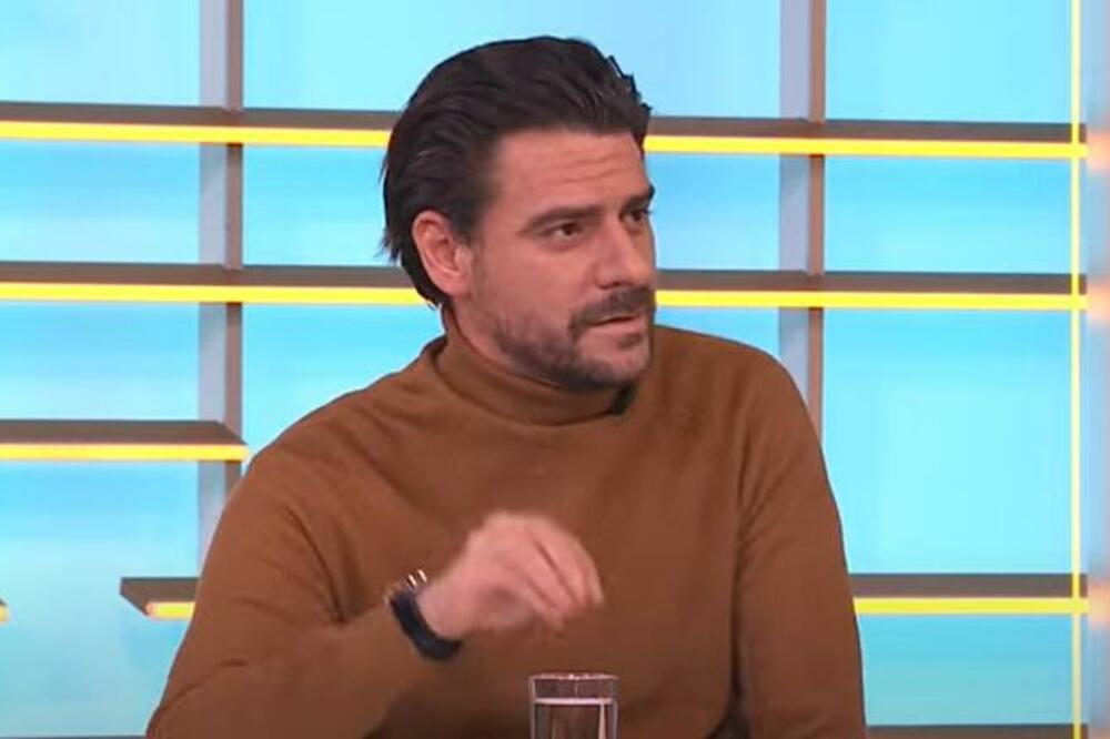 SRPKINJE POLUDELE ZA ZGODNIM GLUMCEM, A NIKO NE ZNA DA JE OVA DAMA NJEGOVA ŽENA: Nema ČOVEKA koji nije čuo za nju