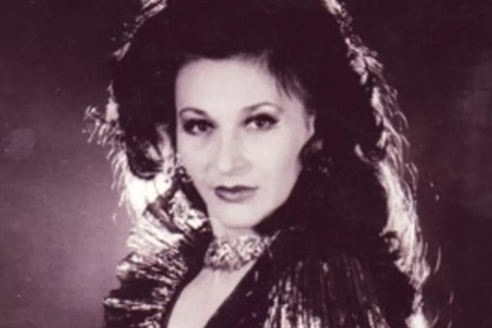 ONA JE NAJFATALNIJA ŽENA U SRBIJI? Da ste je sreli na ULICI samo biste PROŠLI PORED nje, TOLIKO SE PROMENILA