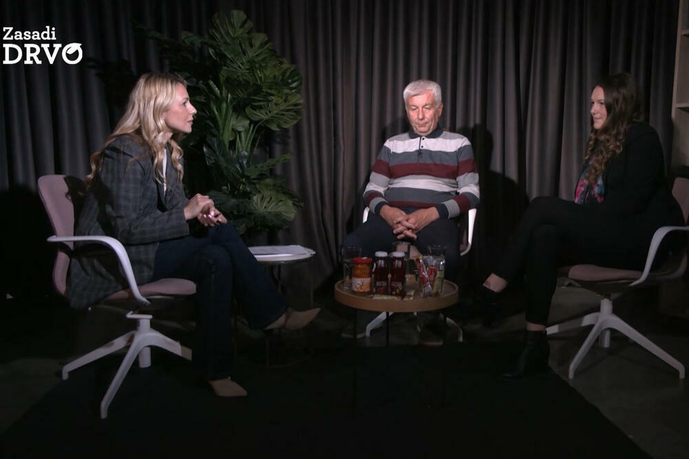 SVAKA BILJKA IMA SVOJU BILJKU PRIJATELJA: Kamilica voli kupus, a kupus paradajz! (VIDEO)