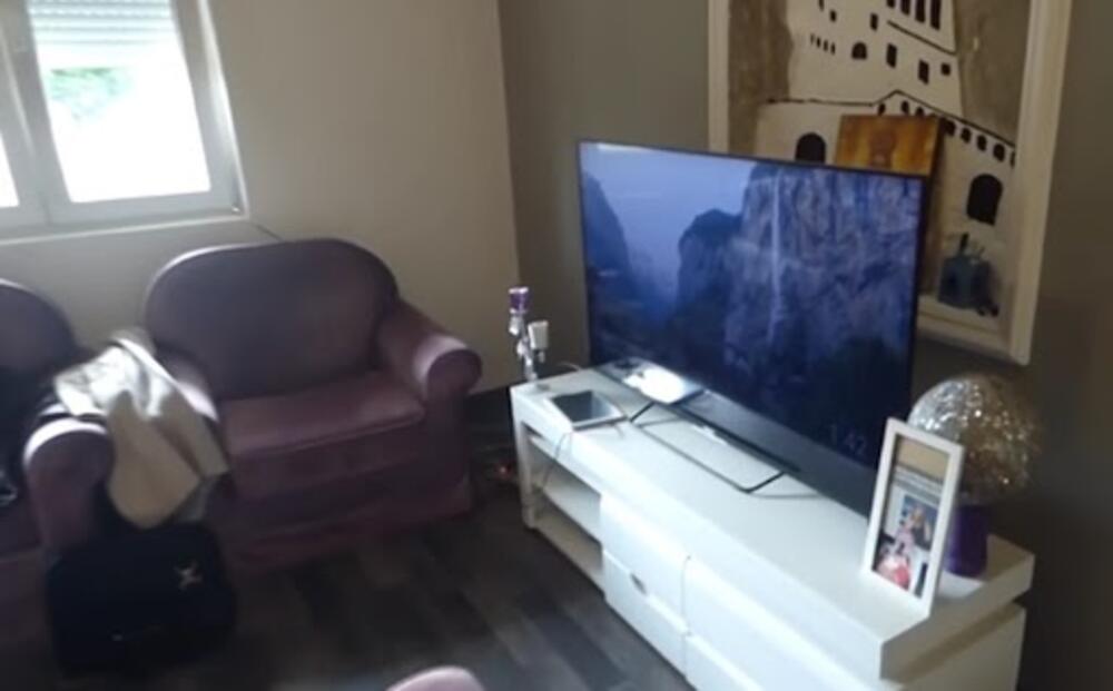 'U dnevnom boravku se porodično okupljamo, to nam je centralno mesto.'