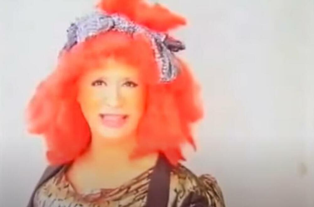 Karamelina imitacija Zorice Bruclik