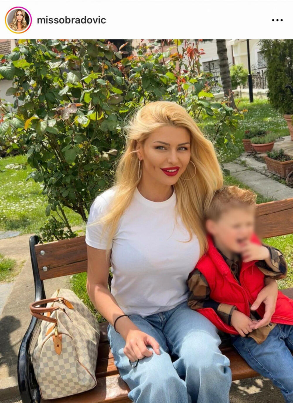 Manekenka Sandra Obradović sa sinom