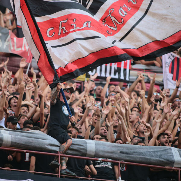 NEZAPAMĆENO INTERESOVANJE: Milan morao da odbije OGROMAN broj zahteva za ulaznice!