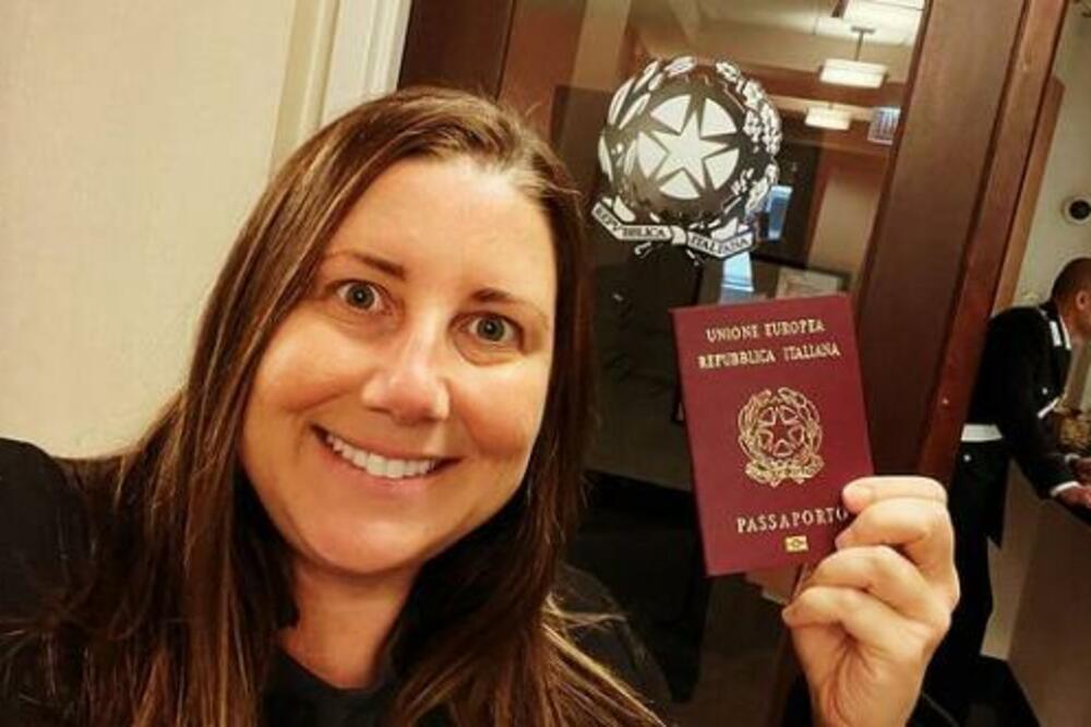 KUPILA KUĆU ZA 118 DINARA, A SAD JE PRODAJE ZA VELIKU LOVU: Ostaćete u čudu kada vidite kako IZGLEDA (FOTO)