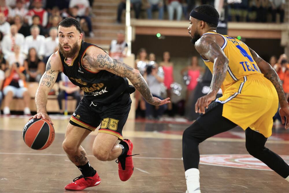 DŽEJMS JE NEPRIKOSNOVEN: Monako preko Makabija na F4, veliki uspeh Saše Obradovića!