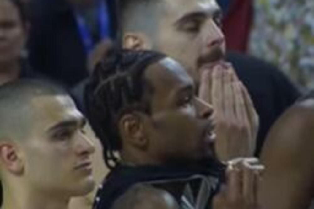 NISU SVI BEZ KLASE: Dok su mu saigrači slavili, as Real Madrida TEŠIO uplakanog Kevina Pantera! (FOTO)