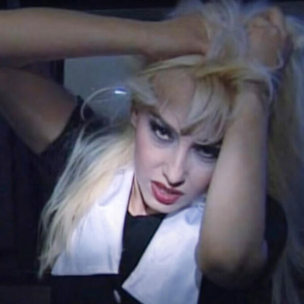 PLATE BILE BEDNE, A ONI... U hiperinflaciji kupovali vile - devedesetih harali Beogradom dok je narod GLADOVAO