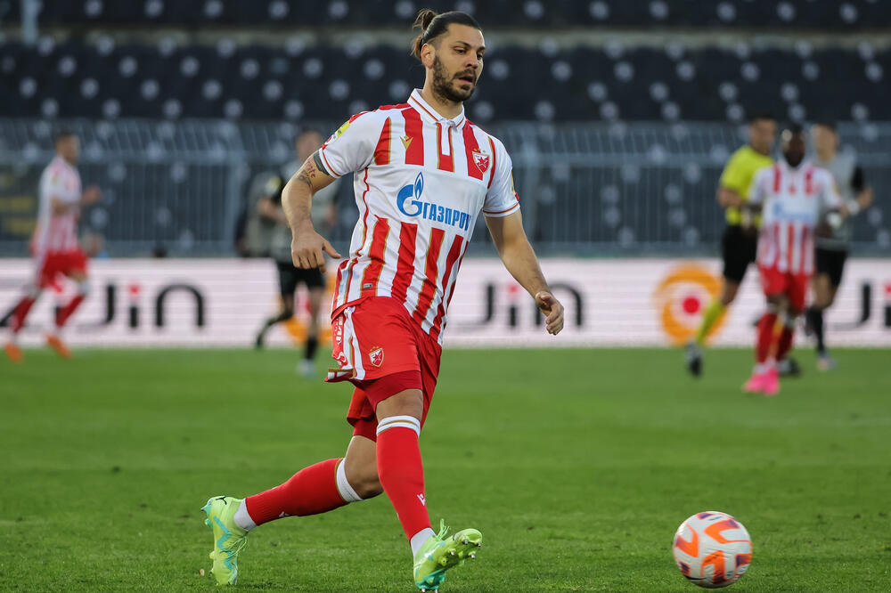 DRAGOVIĆ SAZNAO LOŠE VESTI U ČETVRTAK! Navijači tuguju jer hoće da ide, a on... (FOTO)