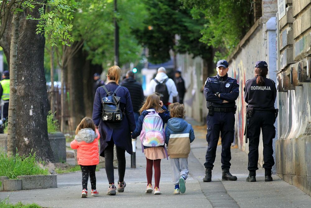 Roditelji, škola, deca, školski policajac, OŠ Vladislav Ribnikar, OS Ribnikar