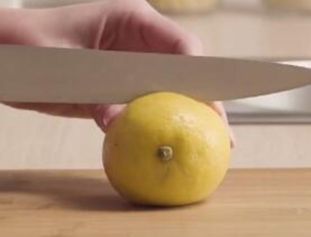 Potreban vam je limun