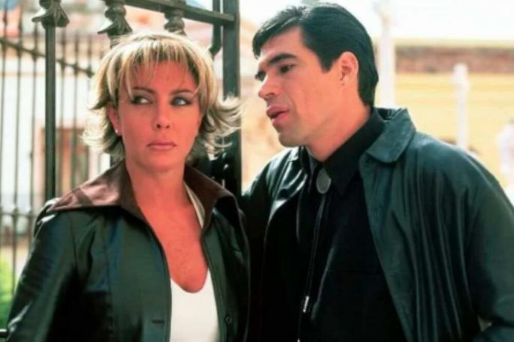 SVI SE SEĆAJU GLUMICE KOJA JE GURNULA DEČKA U BAZEN PUN BENZINA: Ona danas ima 56 GODINA i izgleda OVAKO