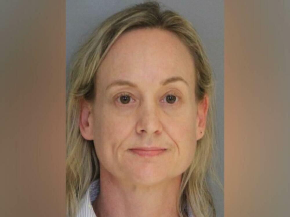 Profesorka silovala učenika