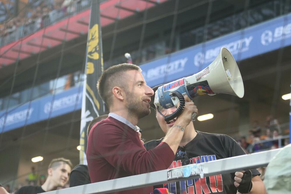 TOŠIĆ HEROJ NAVIJAČA: Popularni "Bambi" prelepim golom sačuvao svoj tim u eliti!