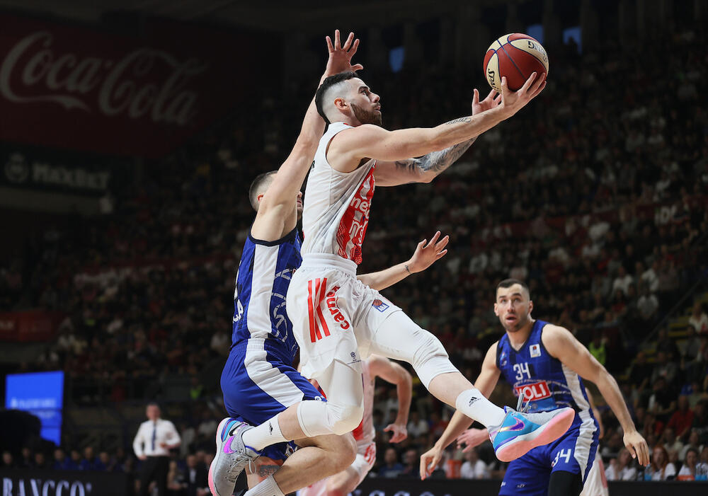 Luka Vildosa nezaustavljivo prodire