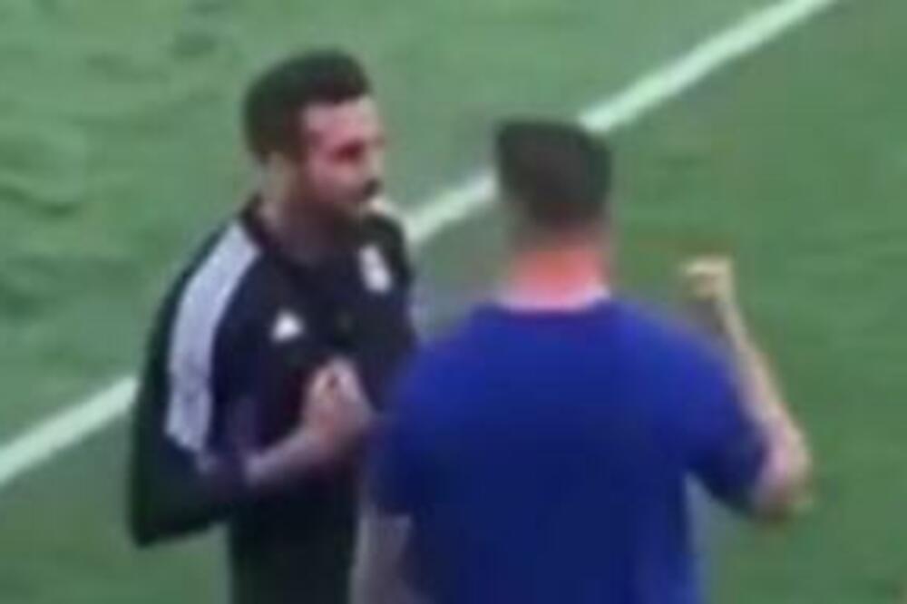 "OTKINUĆU TI GLAVU!" "POČNI KAD HOĆEŠ..." Bivši asovi Španije se srdačno pozdravili, a onda zakrvili (VIDEO)