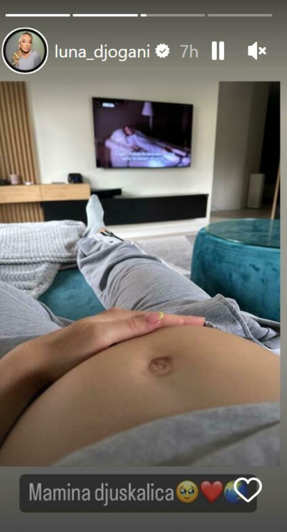 Luna Đogani pokazala stomak