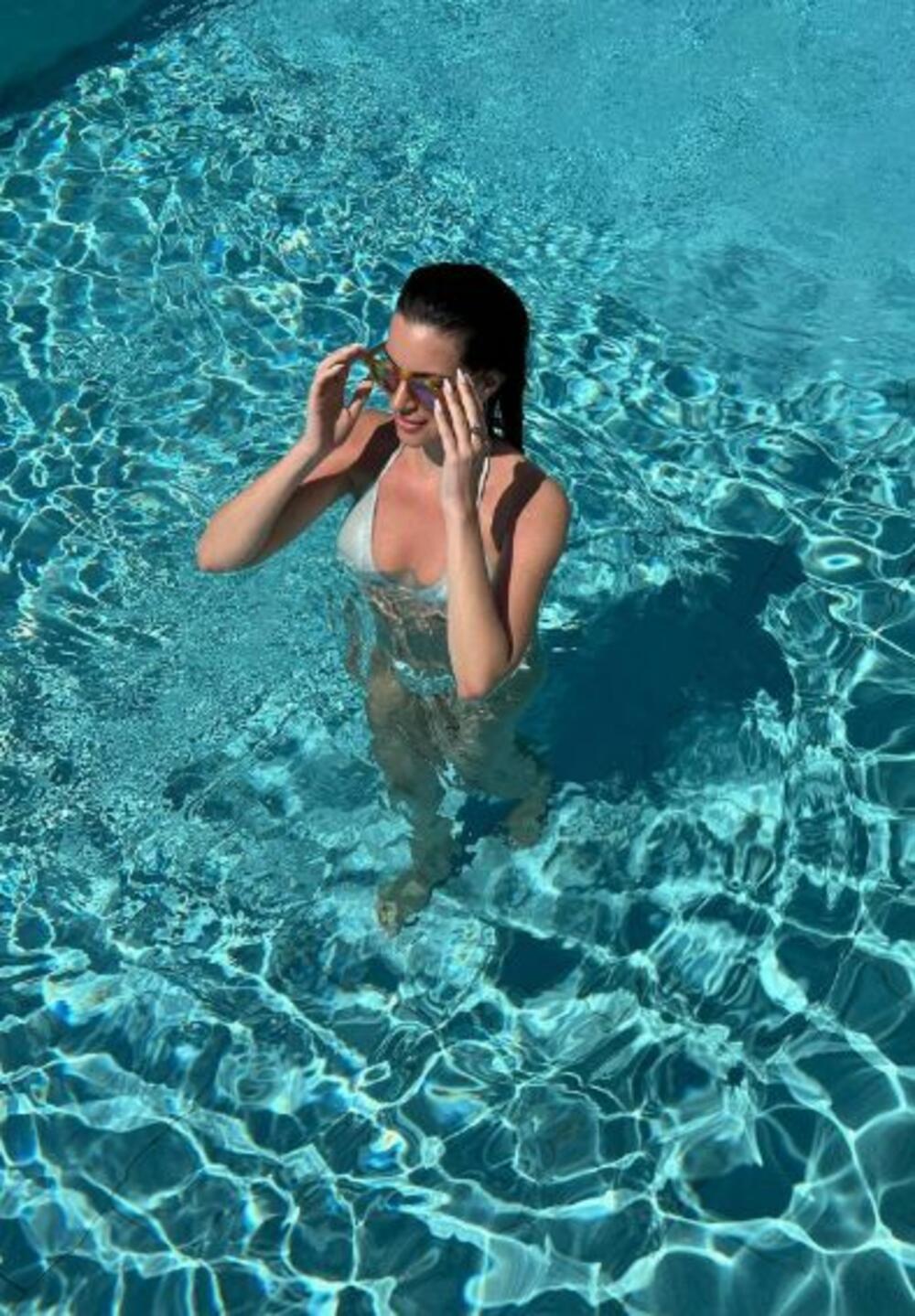 Dragana Kosjerina u bikiniju