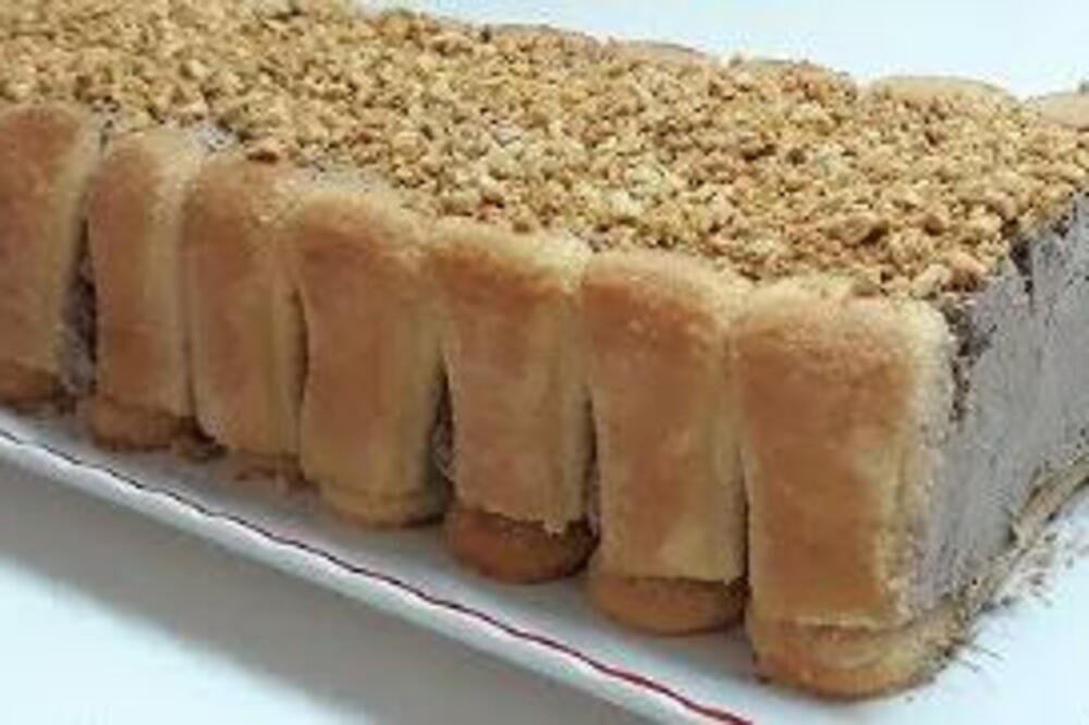 SVI SU POLUDELI ZA ŠAROLOTA TORTOM: Sada joj je došlo VREME, samim izgledom TERA VODU NA USTA (VIDEO)