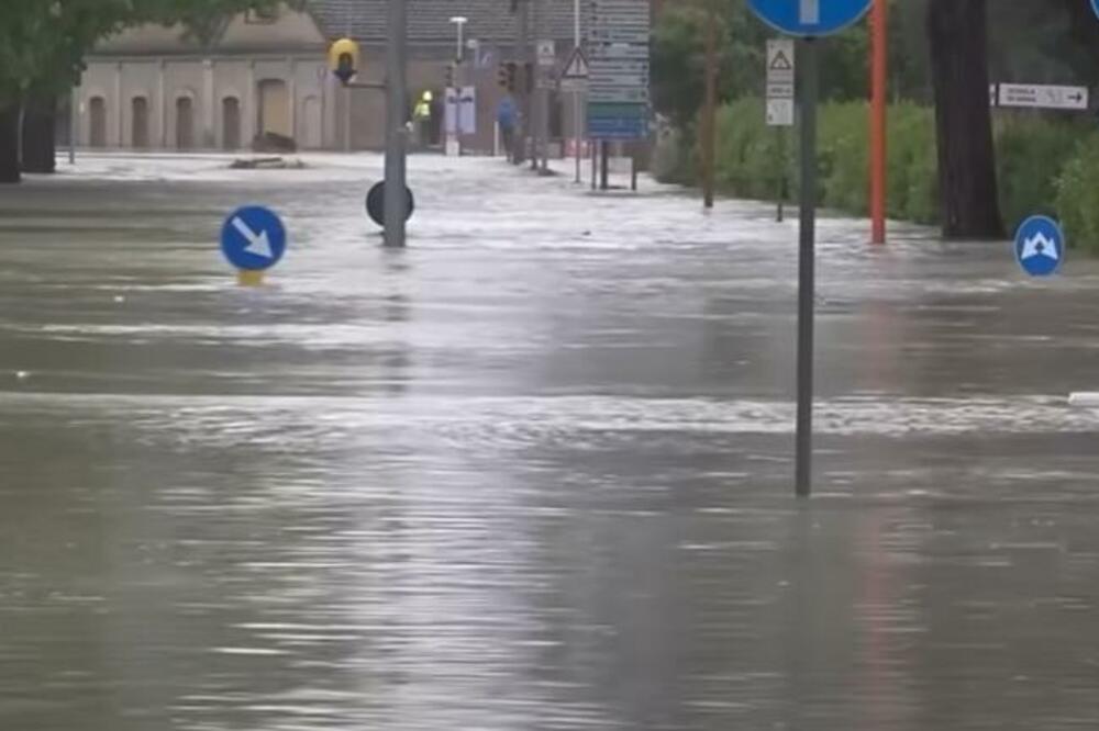 PADAVINE NAPRAVILE HAOS U BiH, ULICAMA TEKLE REKE: Poplavljene kuće širom ZEMLJE, meteorolozi najavljuju novi PAKAO