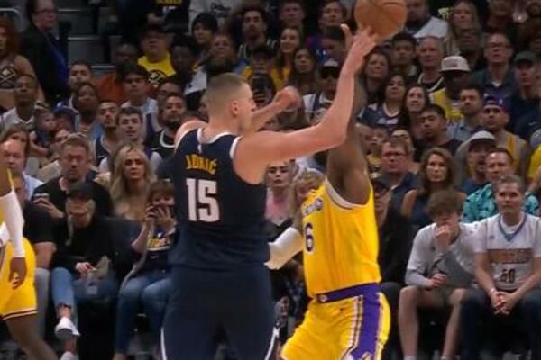 LEBRON SE BAŠ BRUKAO PROTIV JOKIĆA! Loša gluma i PROMAŠAJ koji će ga proganjati noćima! (VIDEO)