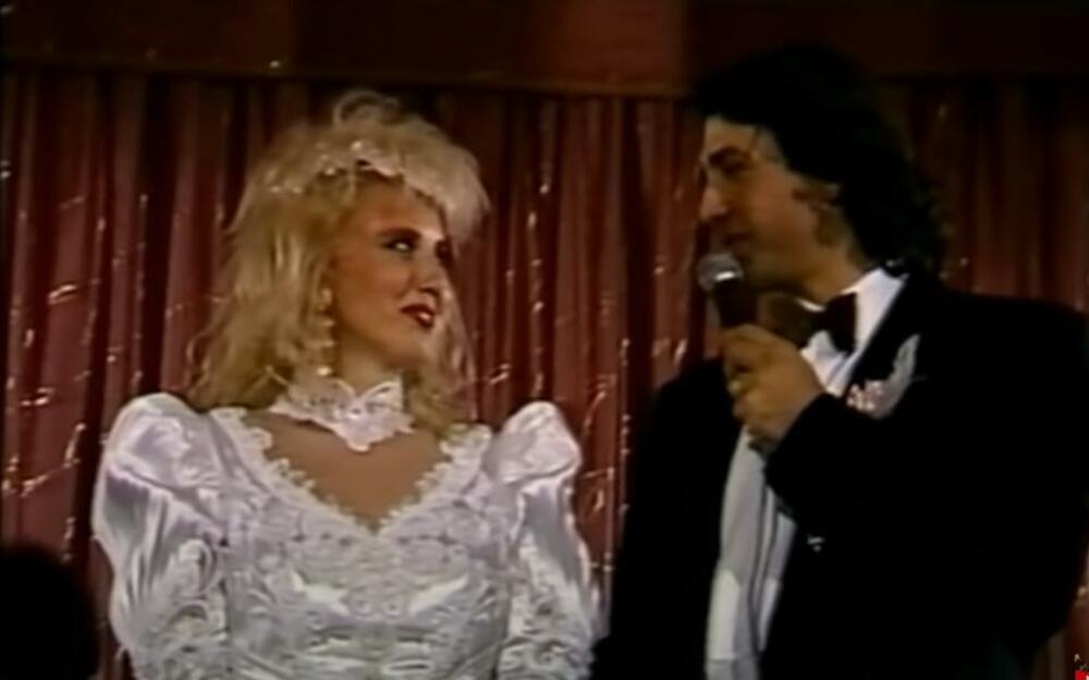 Jugoslovenska muzička diva Lepa Brena već decenijama uživa u skladnom braku s nekadašnjom teniskom zvezdom Slobodanom Bobom Živojinovićem.