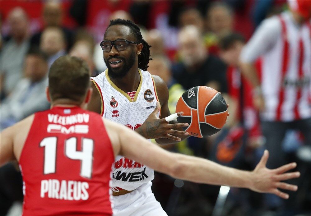 Džon Braun i Saša Vezenkov u duelu