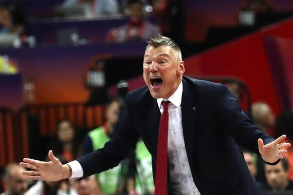 Šarunas Jasikevičijus se "nudi" Zvezdi i Partizanu!