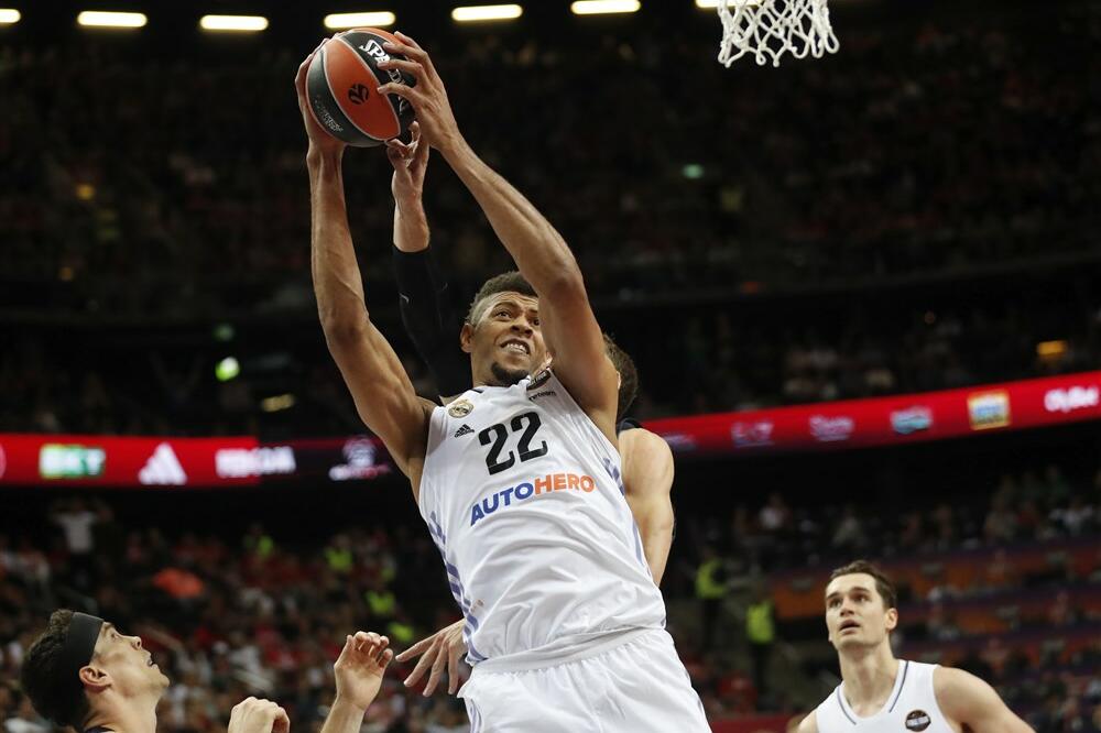 SUZE U KAUNASU: Tavares rasplakao Matea! (VIDEO)