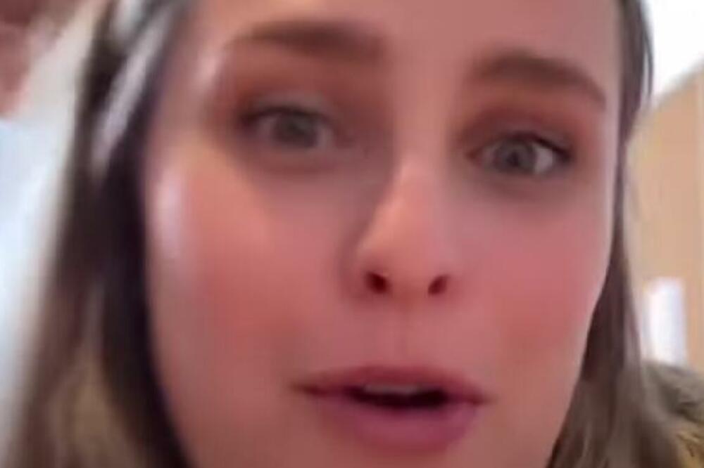 IZNAJMILA SMEŠTAJ, A ZBOG ONOGA ŠTO JE OTKRILA U UTIČNICI PRETRNULA OD STRAHA: Momentalno je zvala POLICIJU (VIDEO)