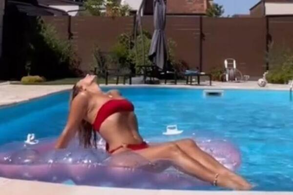 IMALA JE PRVI SE*S U VELIKOM BRATU, DANAS JE ZA 3 ŽIVOTA NE BISTE PREPOZNALI: Znate li o kome je reč?