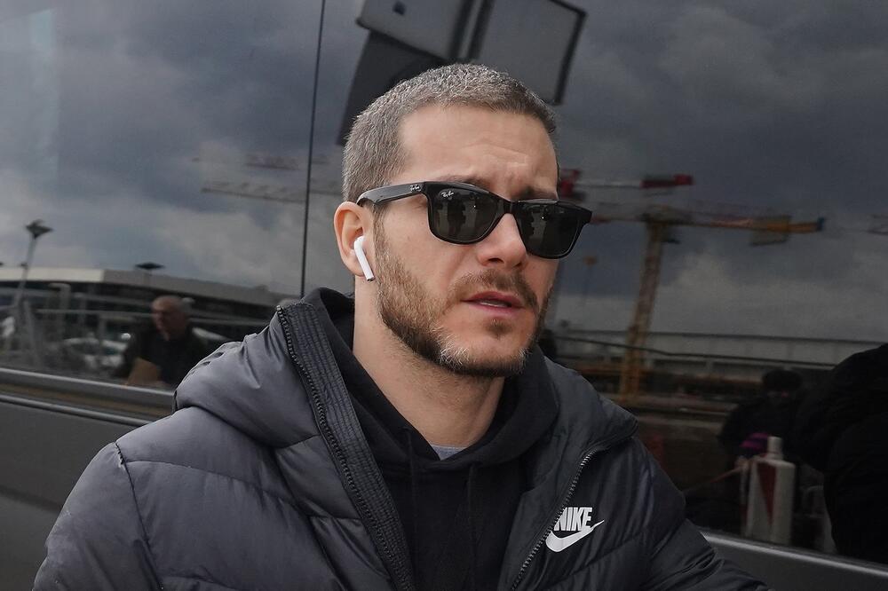 SAŠA KOVAČEVIĆ ZAVRŠIO U URGENTNOM: Evo zbog čega je HOSPITALIZOVAN, nisu dobri REZULTATI