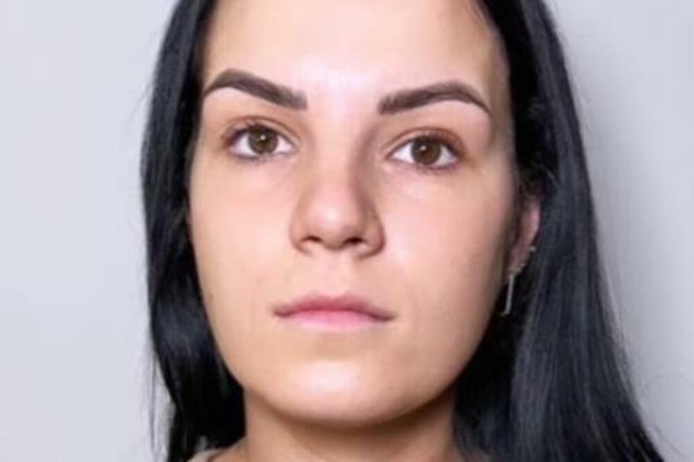 MUŽ JE KIDNAPOVAO, PA JOJ SEKIROM ODSEKAO OBE RUKE: Prošla je PAKAO, a evo kako danas IZGLEDA - PRELEPA JE (FOTO)