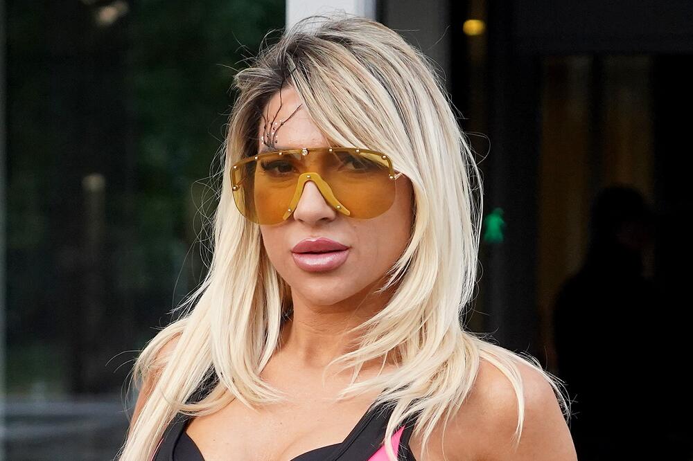 "BIO JE MOJA VELIKA LJUBAV, NIJE ŽIV" Jovana Jeremić OTVORILA DUŠU i progovorila o DETALJIMA IZ PROŠLOSTI