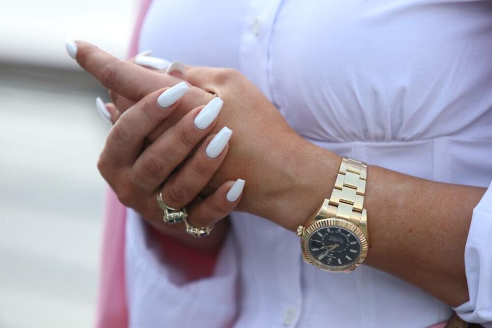 Jovana je istakla da pomenuti Roleks nije njen već da joj ga je pozajmila prijateljica, a sat vredi neverovatnih 60.000 evra