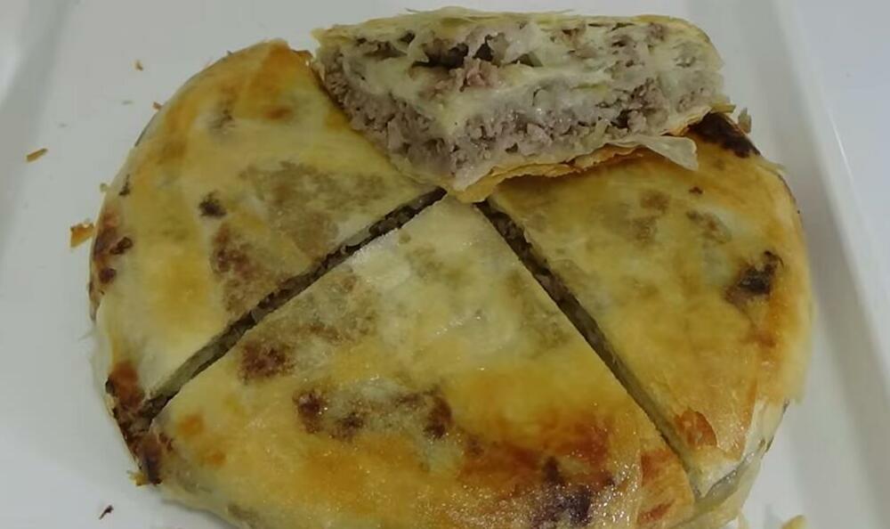Burek sa mesom