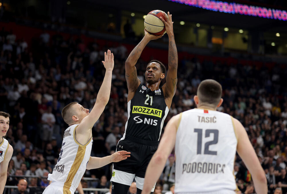 Detalj sa majstorice Partizana i Studentskog centra