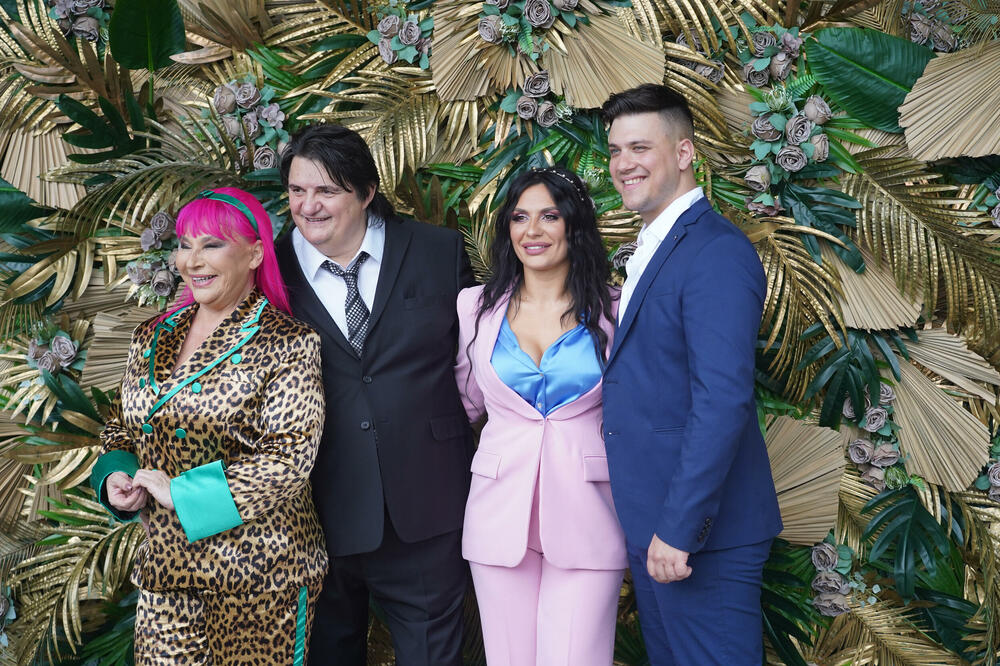 NE ZNA SE KO JE LEPŠI! SLAVLJE KOD KEMIŠA I ZORICE POVODOM KRŠTENJA UNUKE: Ćerka Zlata OBARA S NOGU, kakva BOMBA