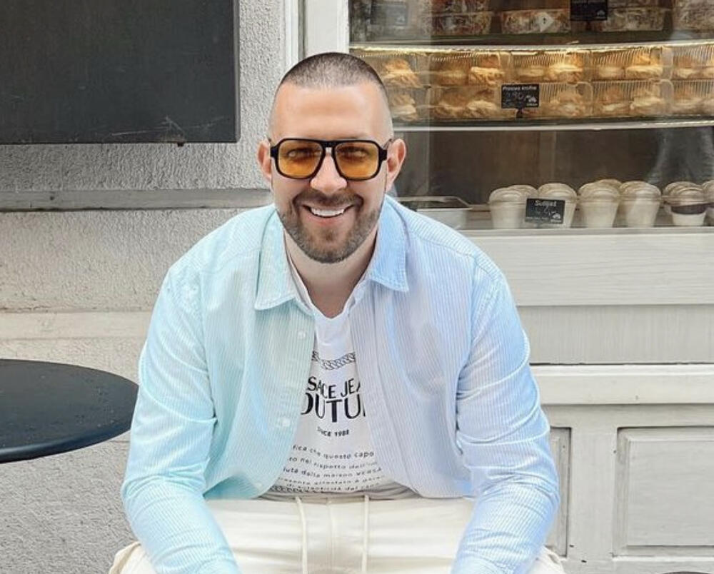 Želi da pruži podršku odbačenima